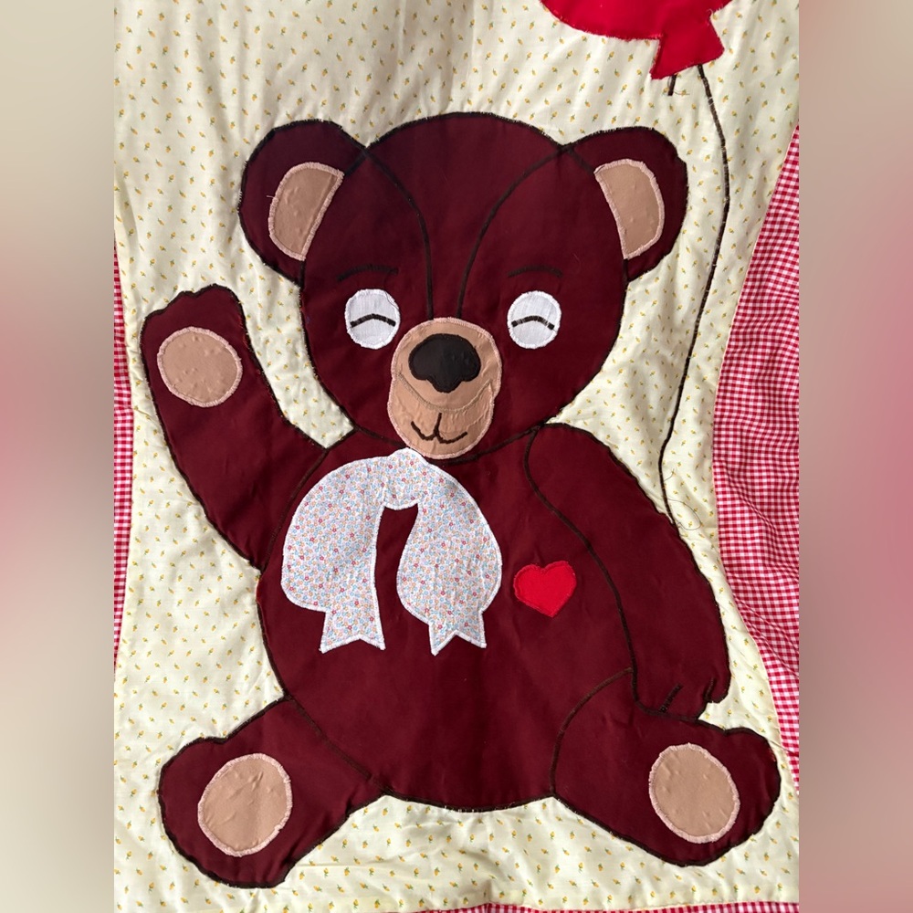 Vintage Teddy Bear Quilt With Balloons Multicolored  Crib Blanket Toddler